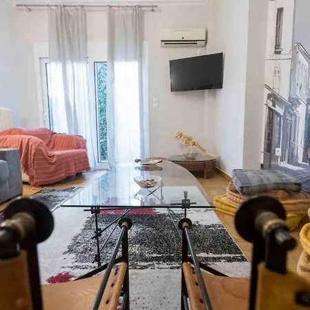 55m2 Homey Athenian Flat With Balcony Center *